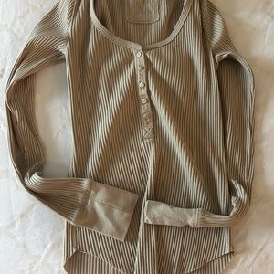 Brown fitted top from aerie